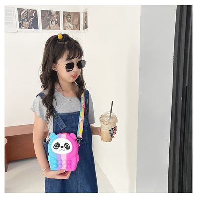 De siliconeschouder friemelt Pop Beurs Leuk Beeldverhaal Panda For Kids