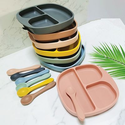 De aangepaste Plaat van de Siliconebaby met Zuiging die Antislippeuters voor Kinderen voeden