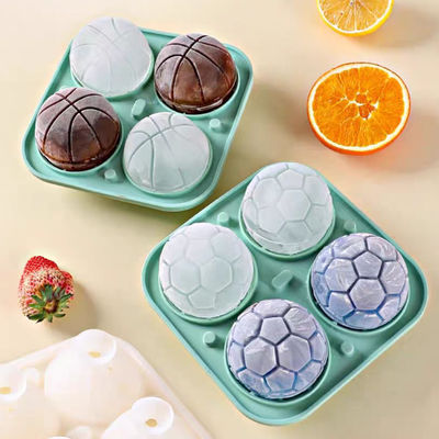 MHC Eco-vriendelijke siliconen ijsblokjes voor de vriezer met dekselballen 3D voetbal ronde ijsvorm